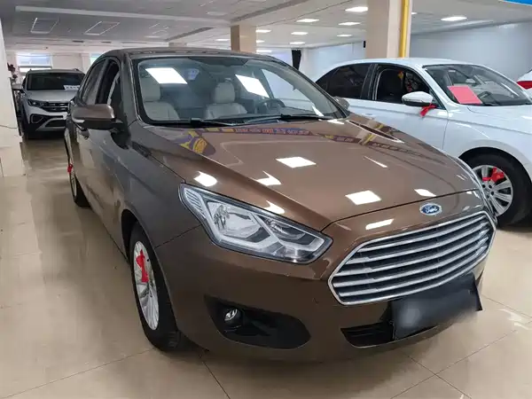 Ford Escort 2015