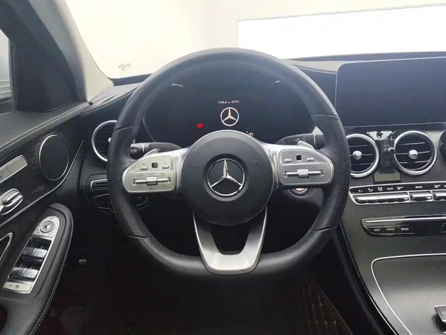 Mercedes-Benz C-Class 2021 — фото 15