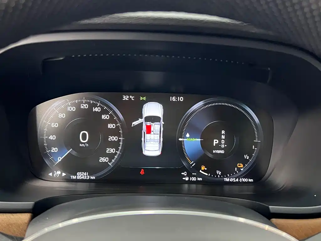Volvo S90 PHEV 2021 — фото 17