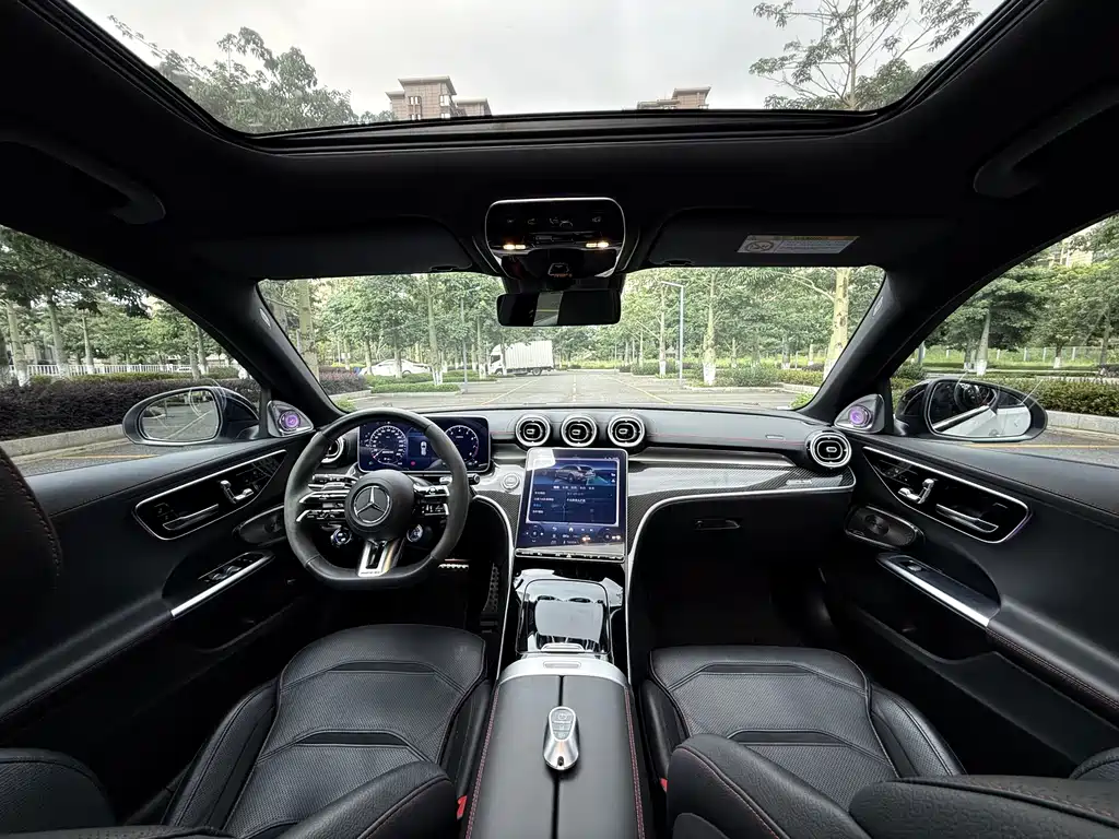 Mercedes-Benz C-Class AMG 2024 — фото 18