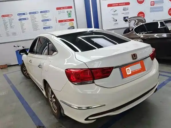 Honda Spirior 2015