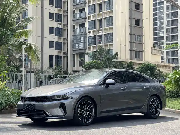 Kia K5 2021