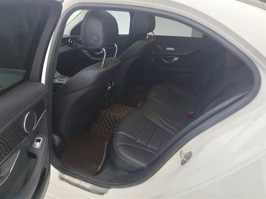 Mercedes-Benz C-Class 2021 — фото 11