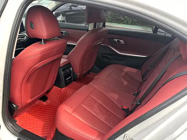 BMW 3 Series 2024