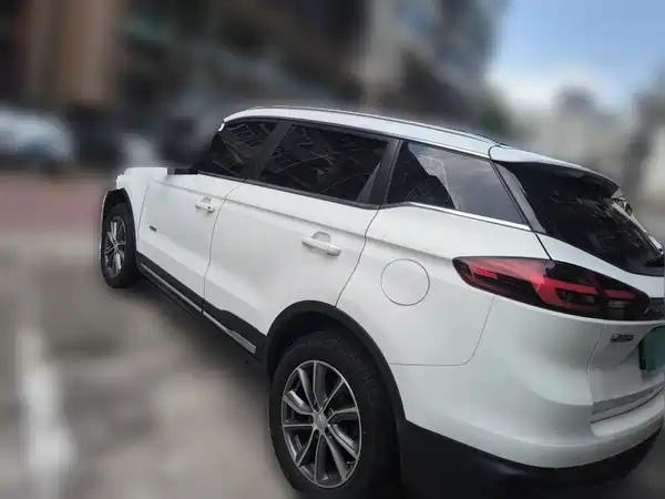 Geely Boyue 2018