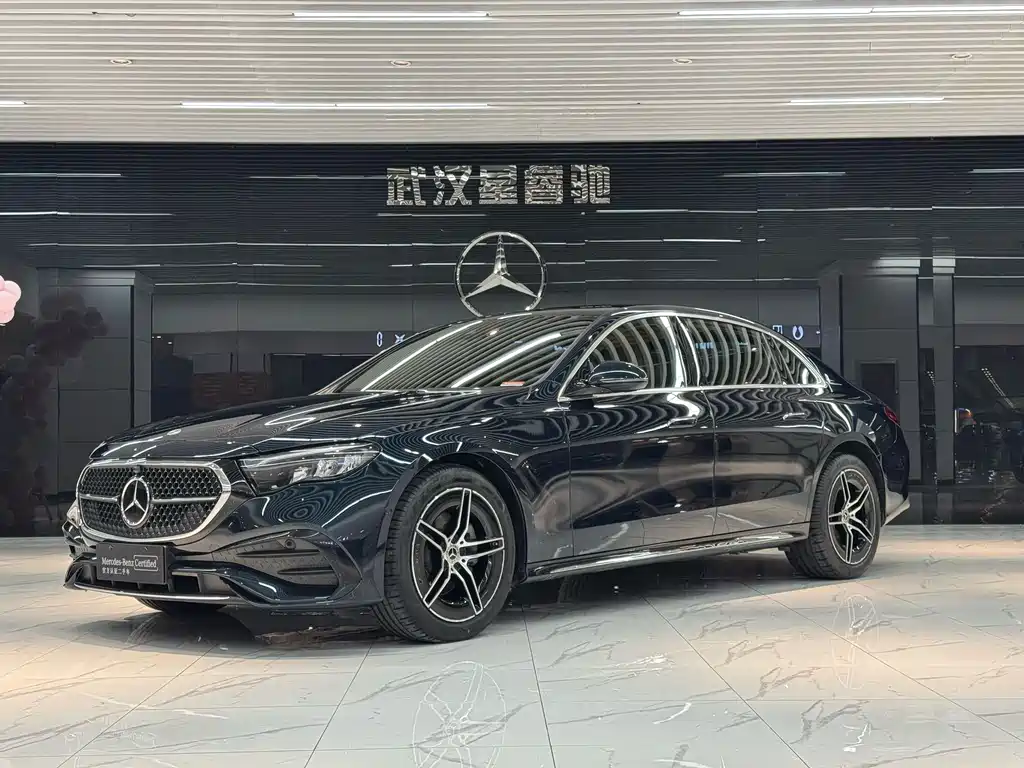 Mercedes-Benz E-Class 2024