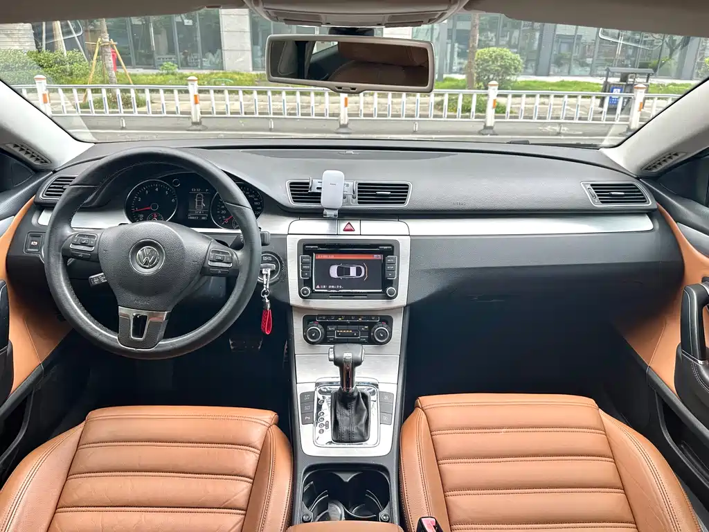 Volkswagen CC 2010