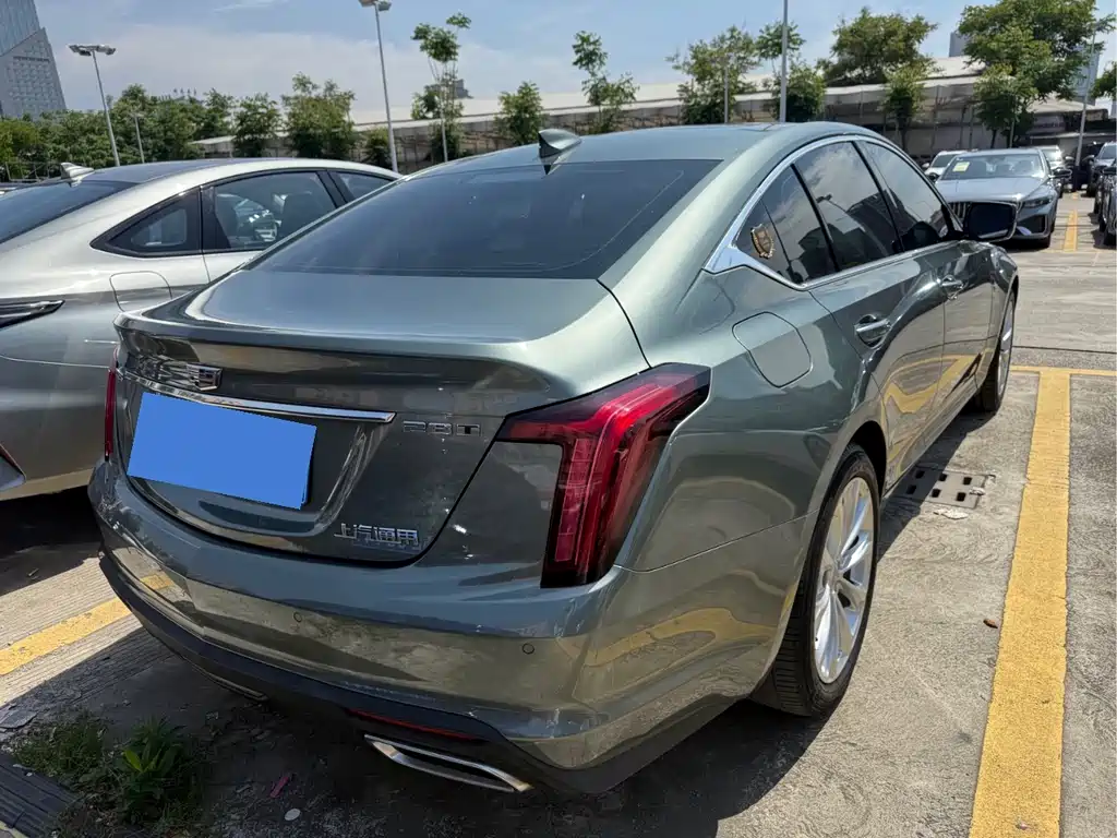 Cadillac CT5 2023 — фото 11