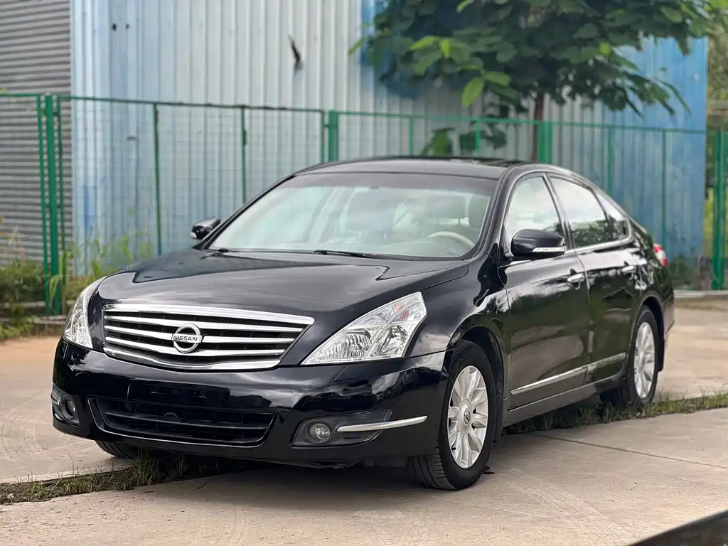 Nissan Teana 2010