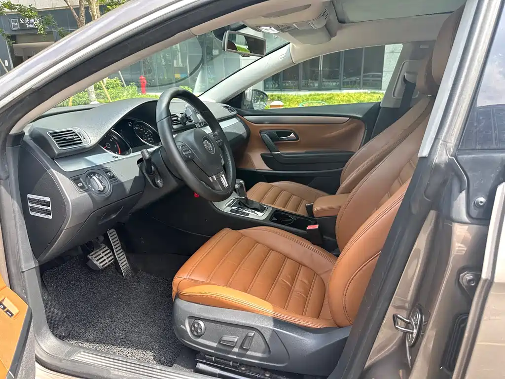 Volkswagen CC 2010