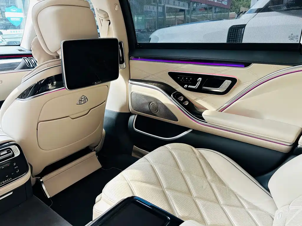 Mercedes-Benz S-Class 2023 — фото 15