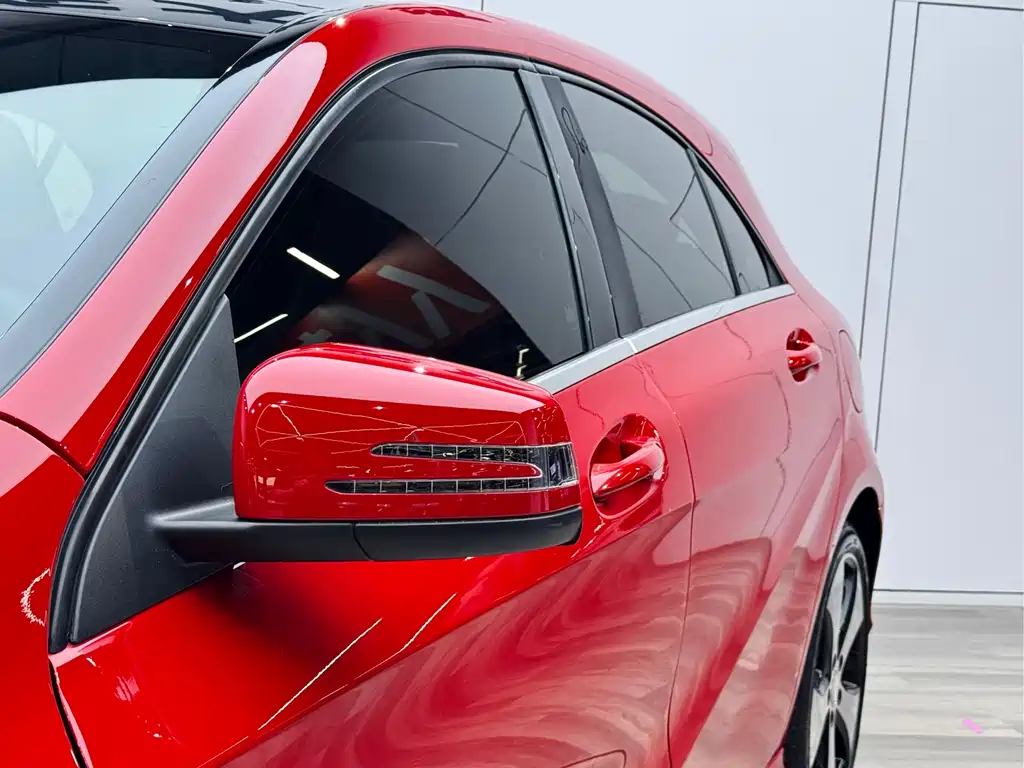 Mercedes-Benz A-Class 2016 — фото 25