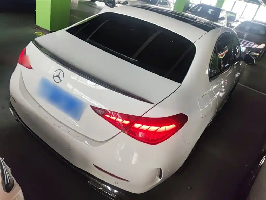 Mercedes-Benz C-Class 2023 — фото 5