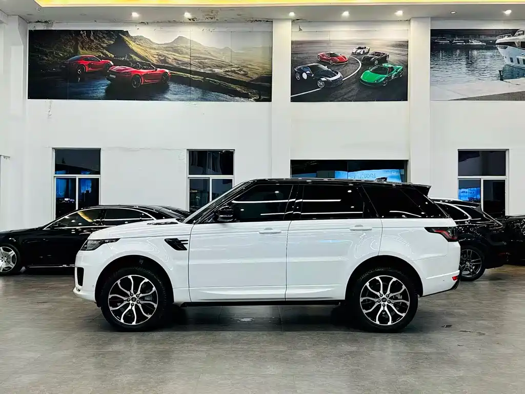 Land Rover Range Rover Sport 2022 — фото 3