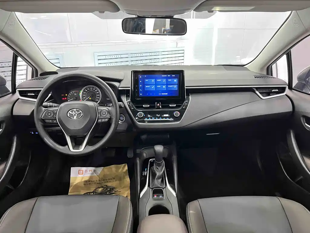 Toyota Corolla 2022 — фото 15