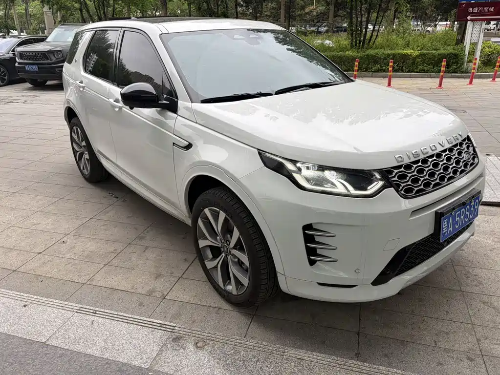 Land Rover Discovery Sport 2025 — фото 2