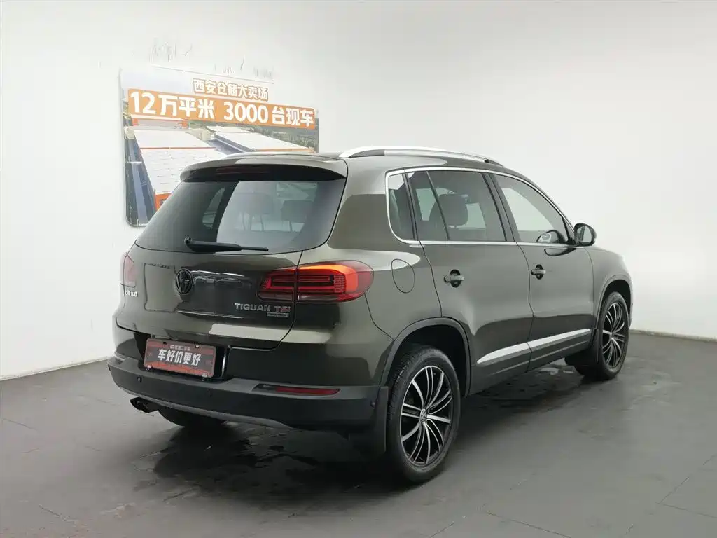 Volkswagen Tiguan 2015 — фото 2