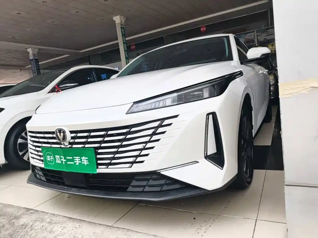 Changan Escape 2025 — фото 24