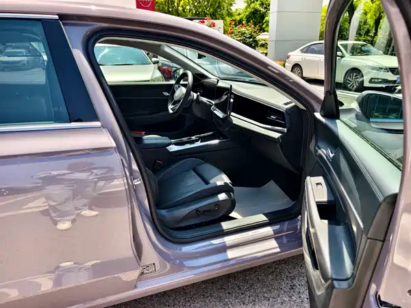 Volkswagen Passat 2025