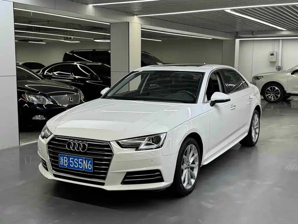 Audi A4L 2018