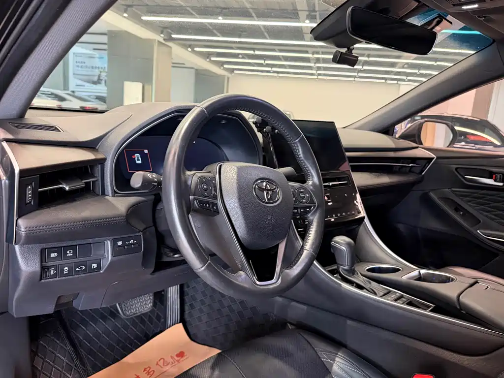 Toyota Avalon 2023 — фото 14