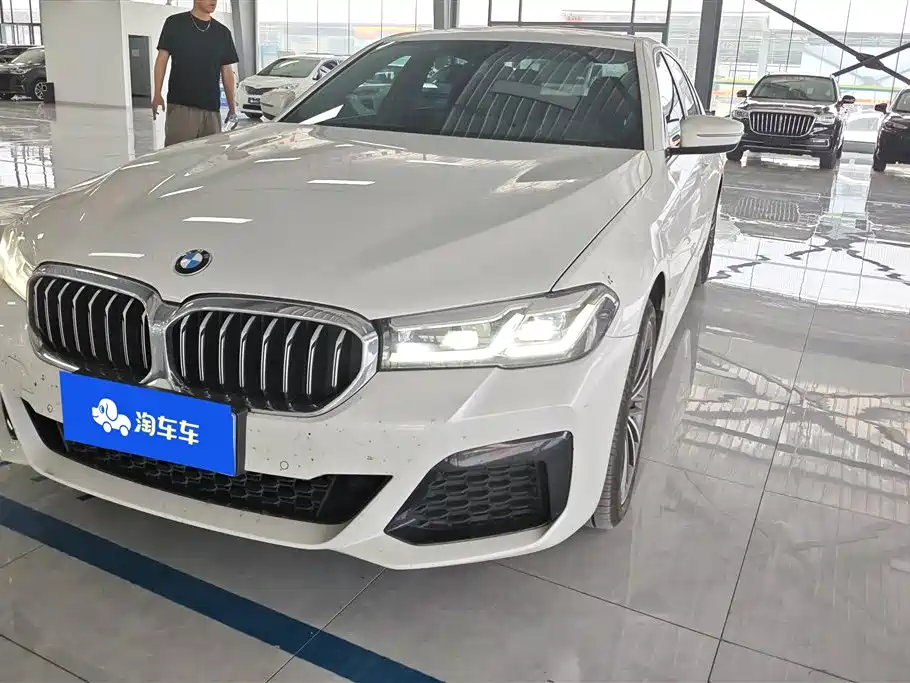 BMW 5 Series 2023