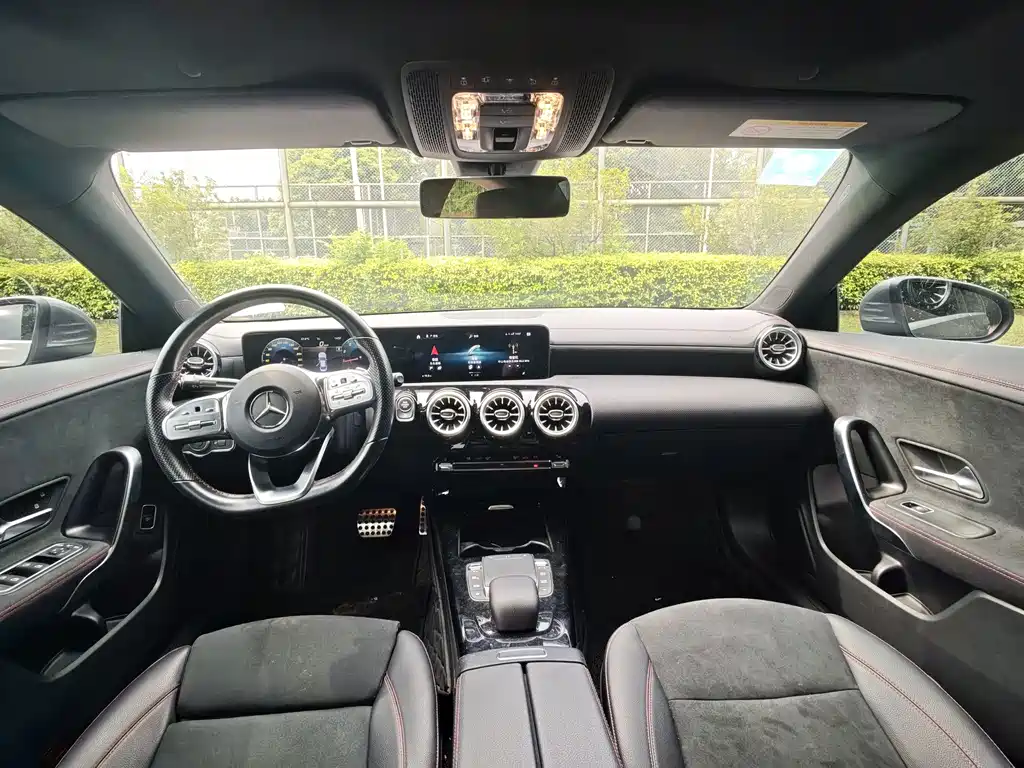 Mercedes-Benz CLA 2022 — фото 12