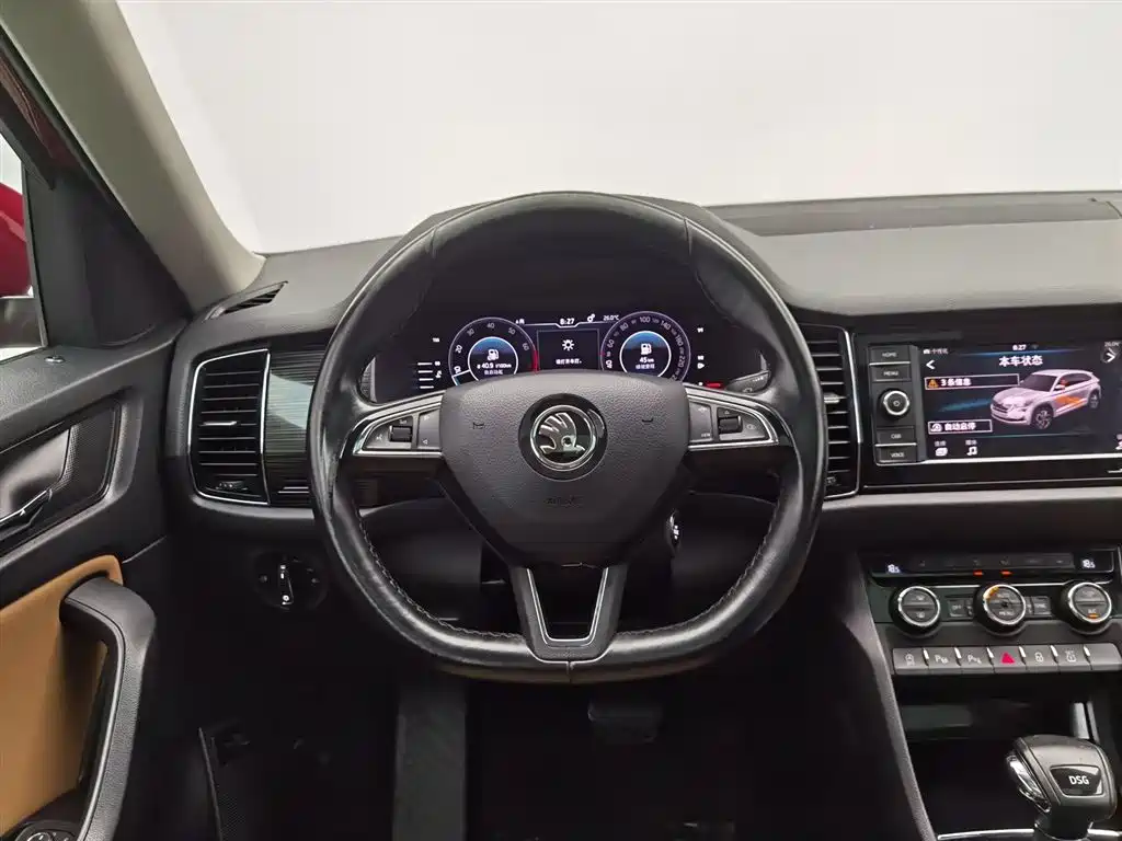 Skoda Kodiaq GT 2020 — фото 11