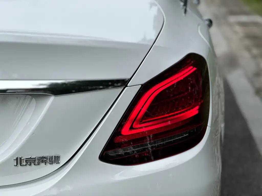 Mercedes-Benz C-Class 2019 — фото 13