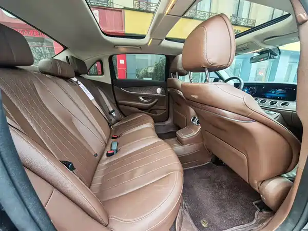 Mercedes-Benz E-Class 2021