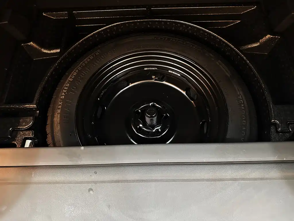 Volkswagen Tiguan L 2023 — фото 10