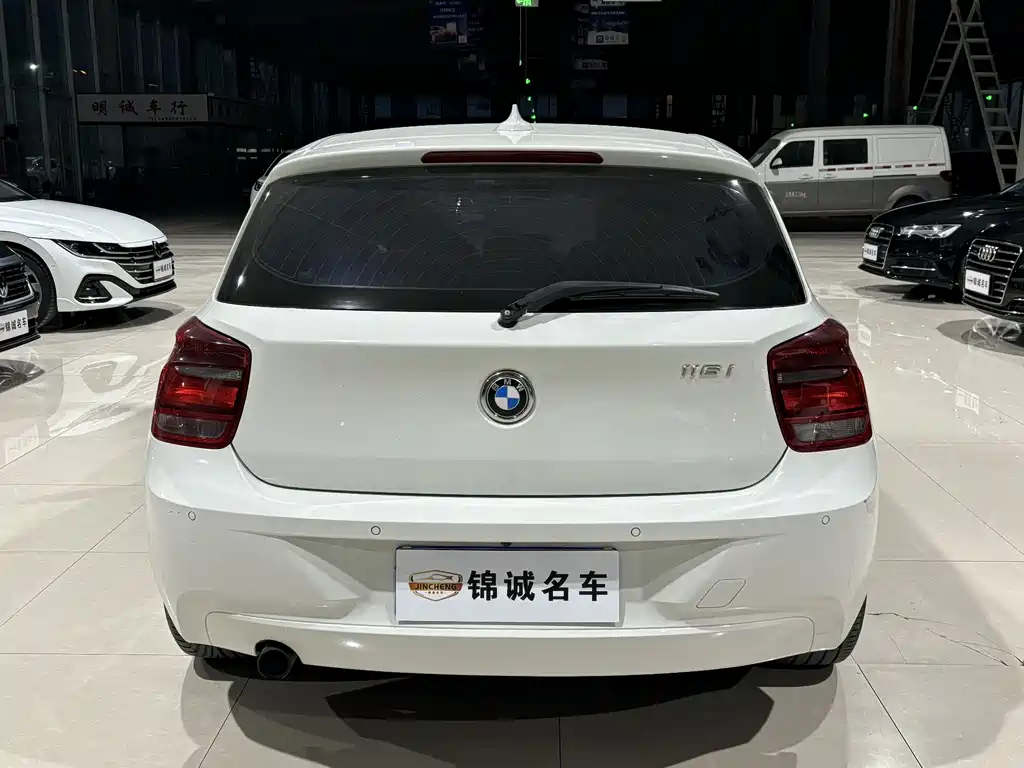 BMW 1 Series 2015 — фото 2