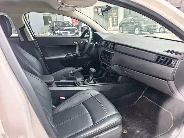 Qoros 3 2019
