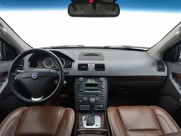 Volvo XC90 2014