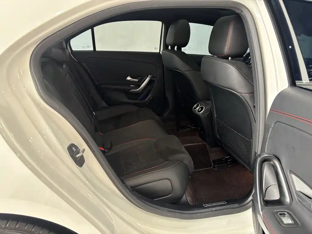 Mercedes-Benz A-Class 2025 — фото 22