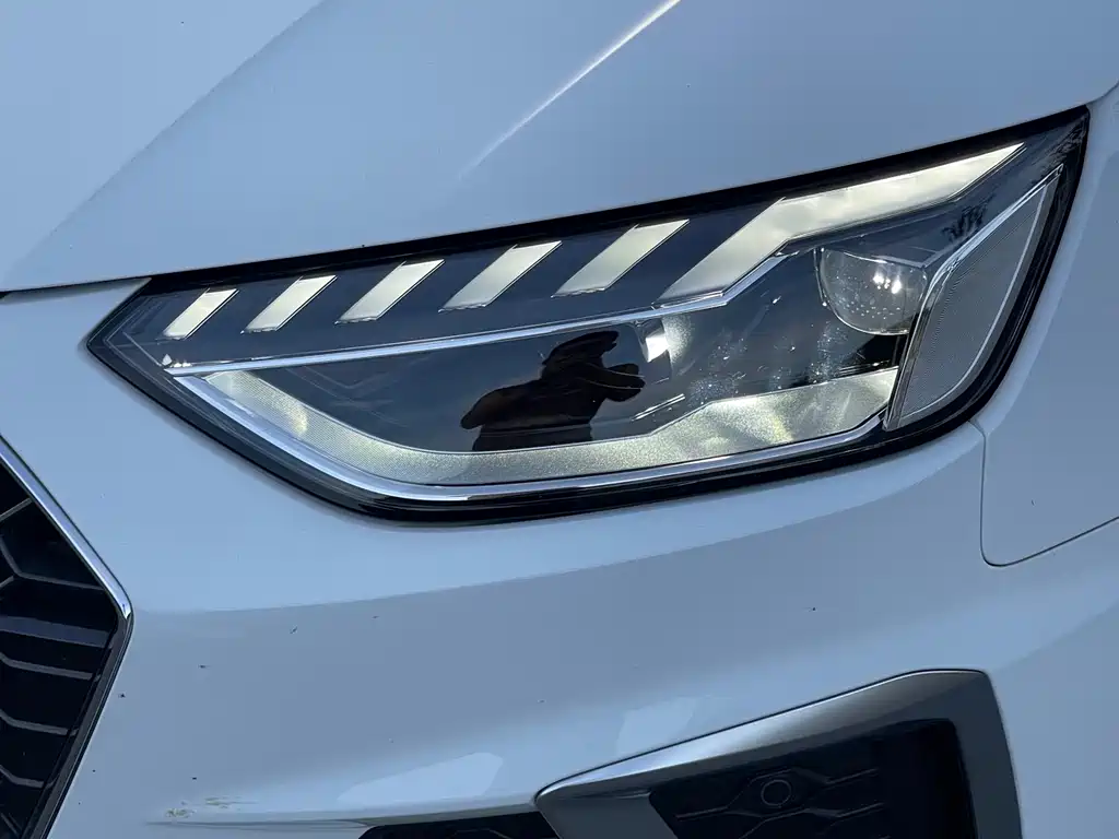 Audi A4L 2020