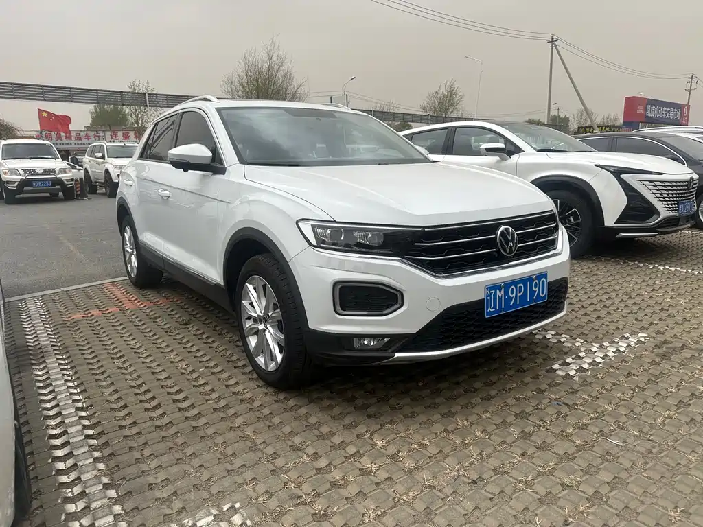 Volkswagen T-Roc 2022 — фото 3
