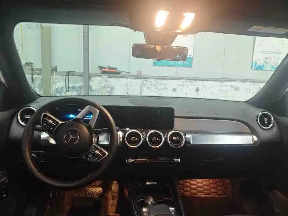 Mercedes-Benz GLB 2020