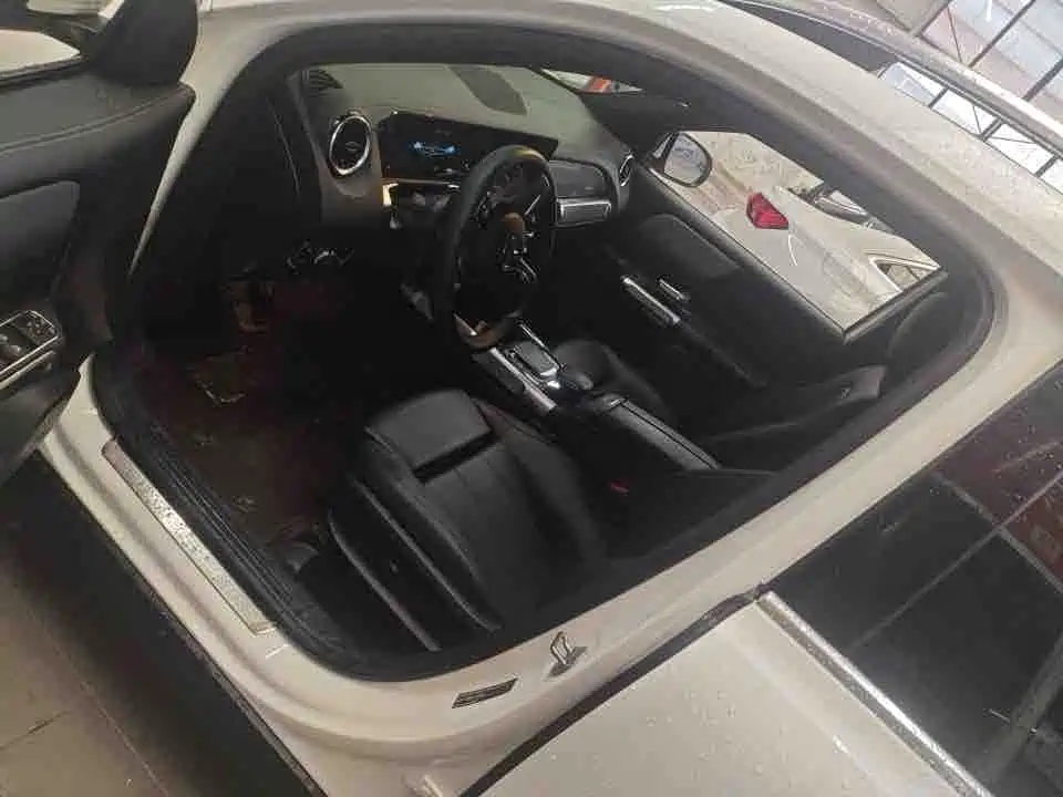 Mercedes-Benz GLB 2020