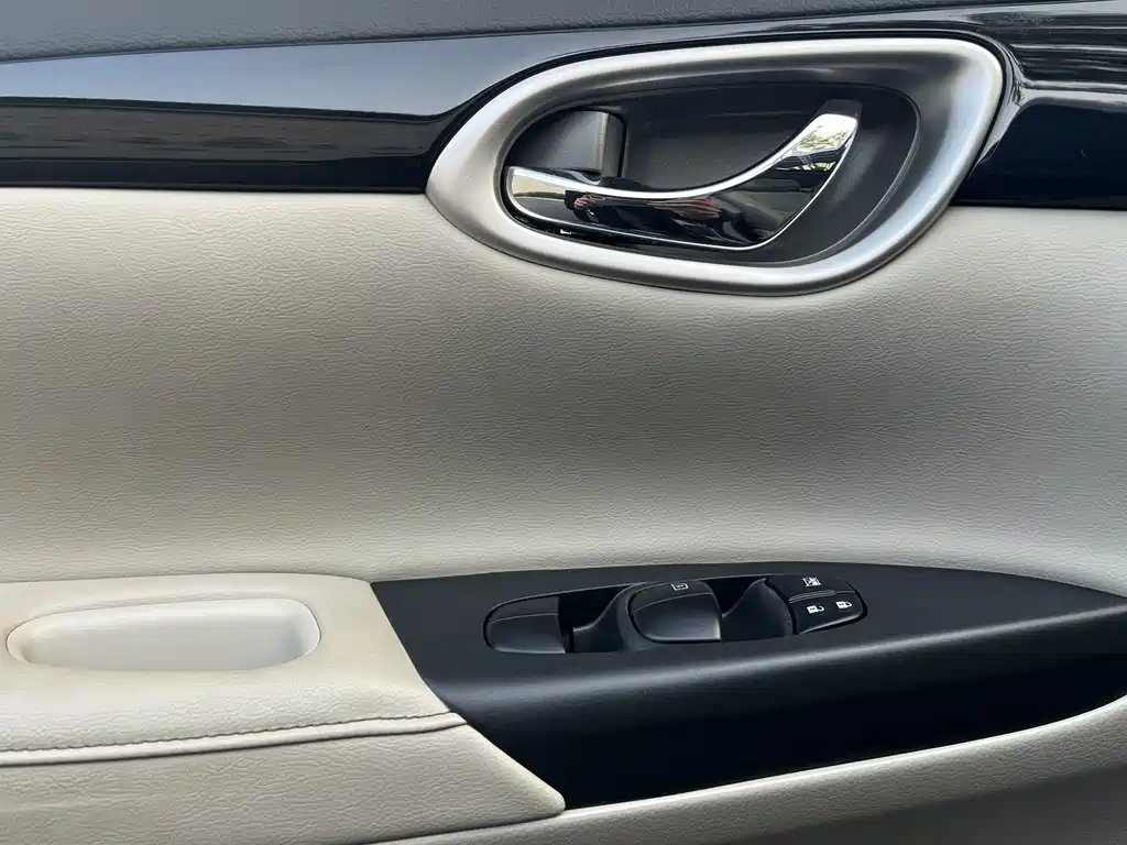 Nissan Sylphy 2017 — фото 12