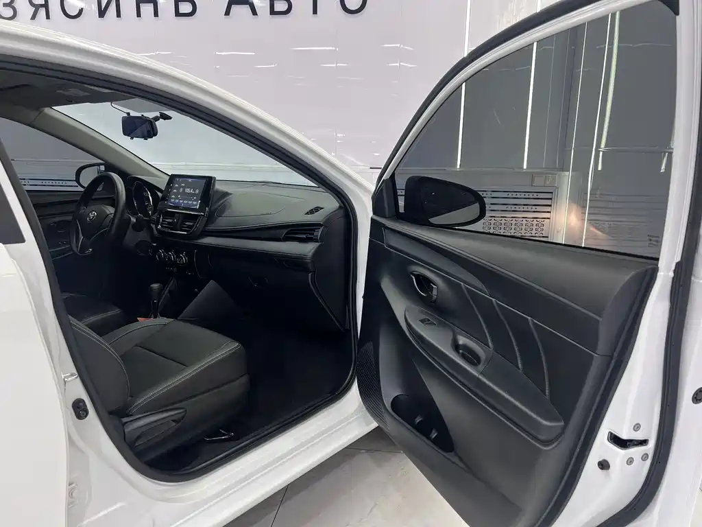 Toyota Vios FS 2023 — фото 15