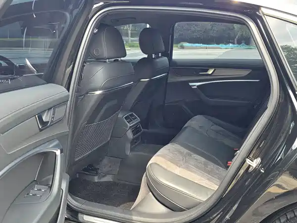 Audi A6L 2020