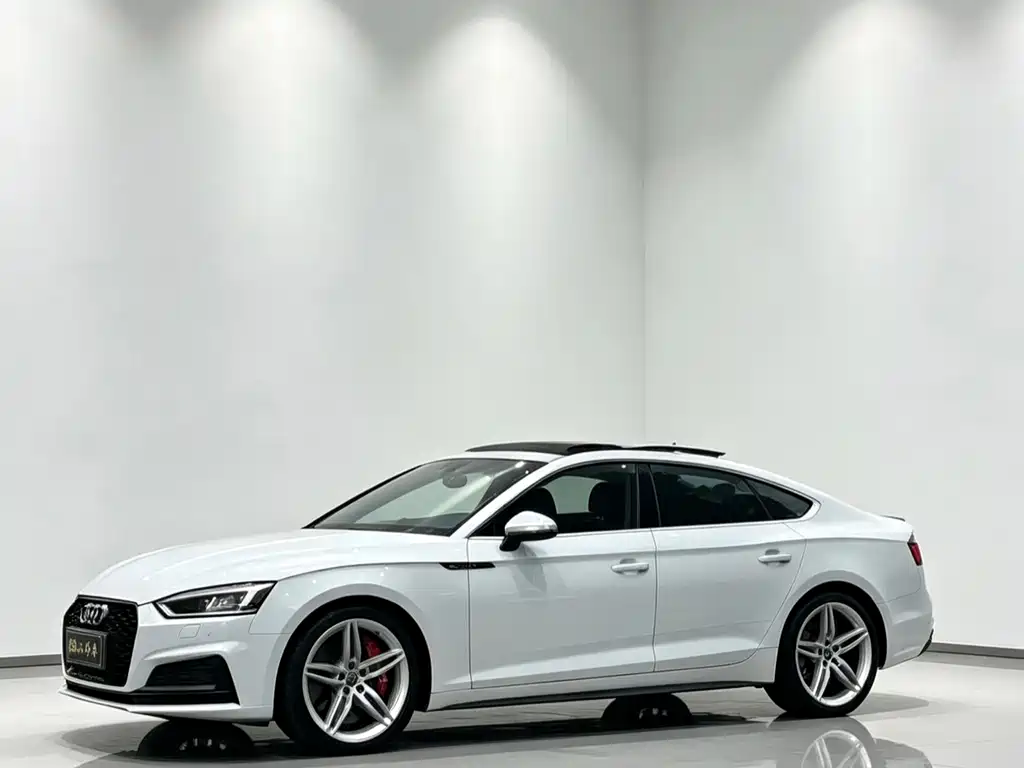 Audi A5 2018 — фото 1