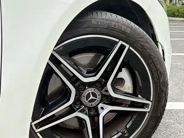 Mercedes-Benz CLA 2021