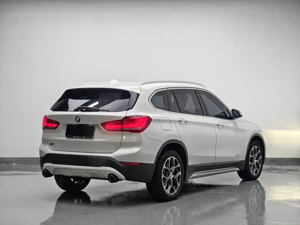 BMW X1 2023 — фото 6