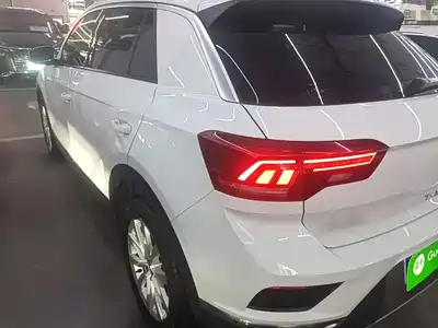 Volkswagen T-Roc 2021