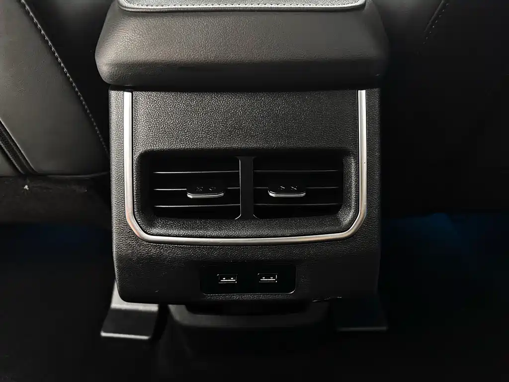 Haval H6 2023 — фото 18