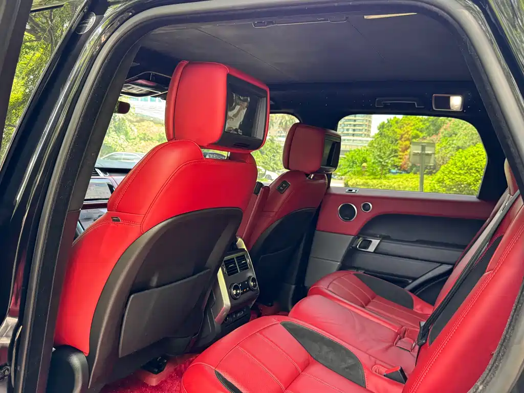 Land Rover Range Rover Sport 2020 — фото 13