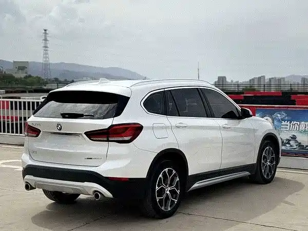 BMW X1 2021
