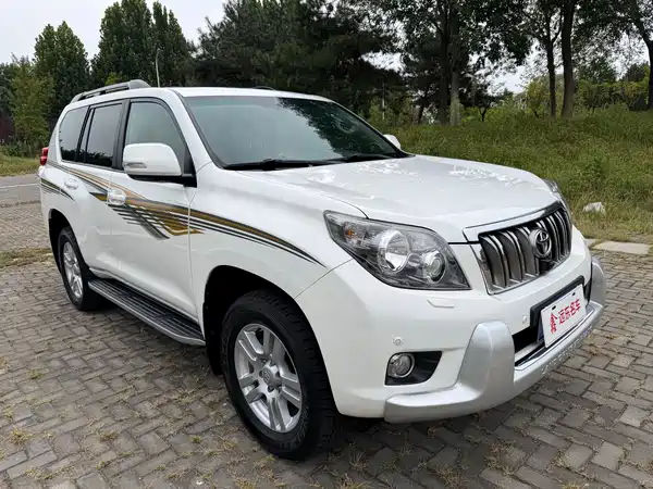Toyota Prado 2012